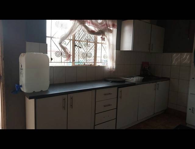 3 BEDROOM HOUSE FOR SALE IN RANDGATE